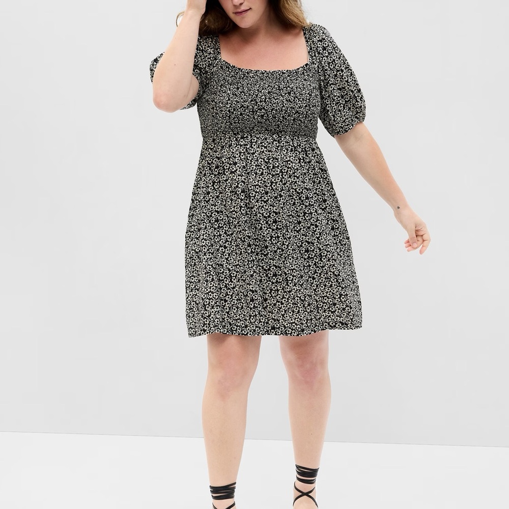 GAP Black and White Floral Dress